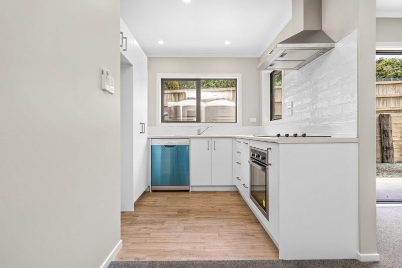 1/90 Newcastle Road, Dinsdale, Hamilton - Carousel 1