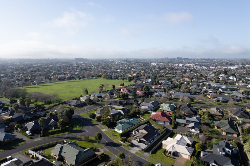 28 Caversham Drive, Rototuna, Hamilton - Carousel 34