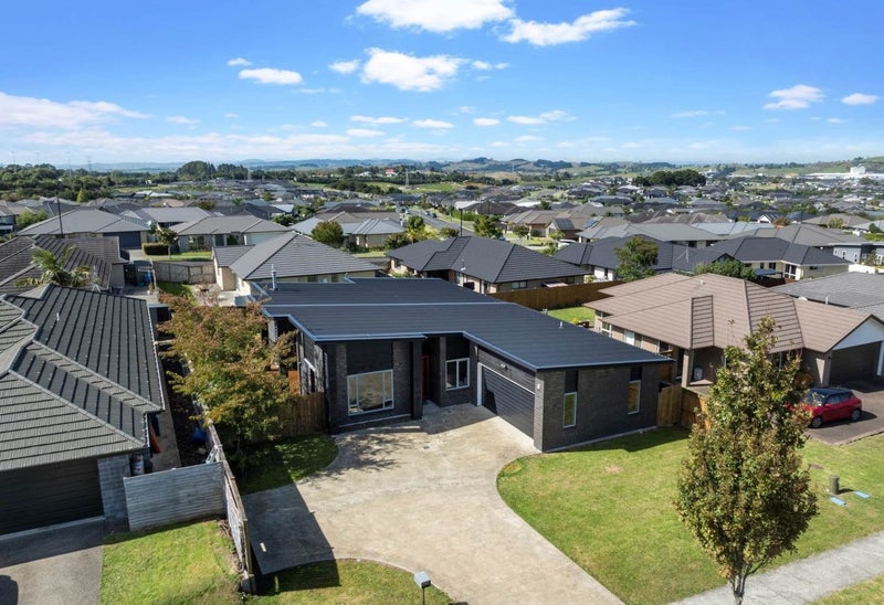 200 Helenslee Road, Pōkeno - Carousel 2