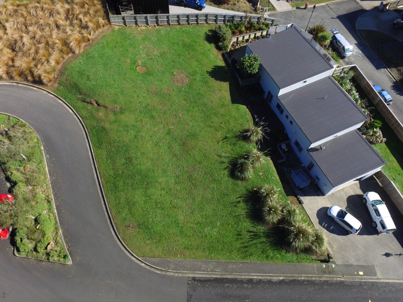 26 Clearwater Street, Broad Bay, Dunedin - Carousel 7