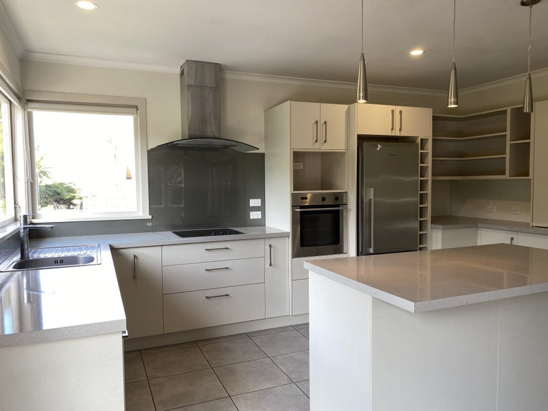 32 Wymer Terrace, Chartwell, Hamilton - Carousel 2