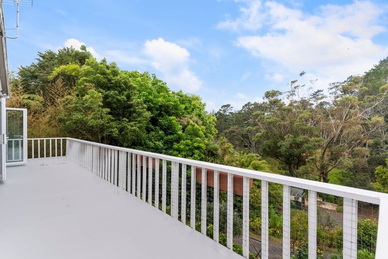 126 Candia Road, Henderson Valley, Auckland - Carousel 9