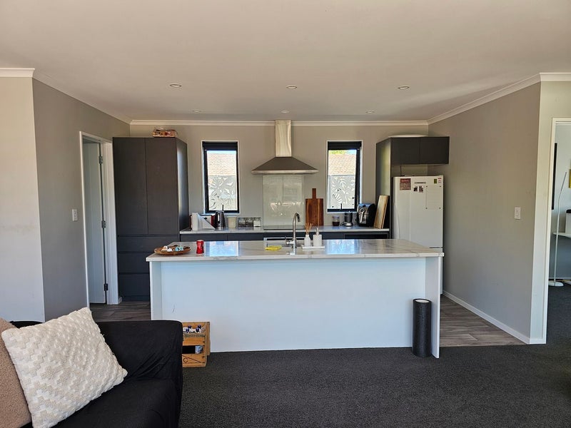 17A Terry Crescent, Milson, Palmerston North - Carousel 2
