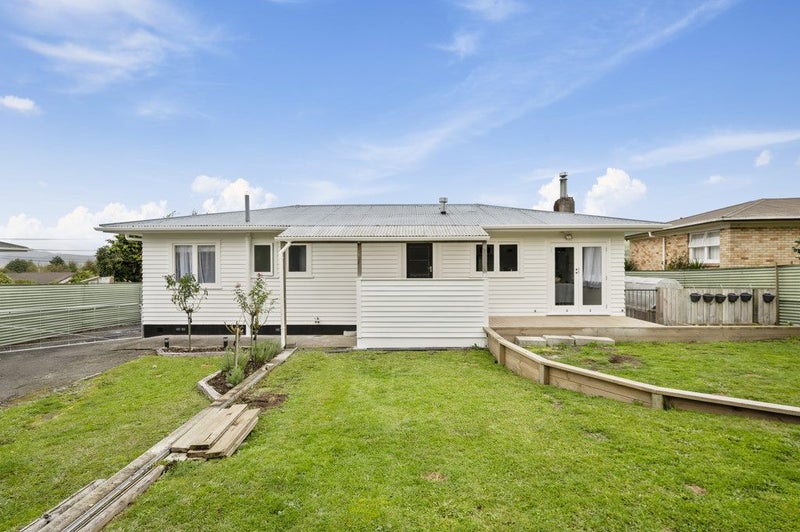 257 Clayton Road, Pukehangi, Rotorua - Carousel 1