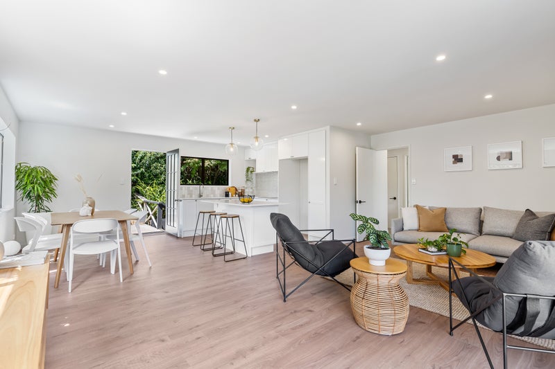 1/18 Glenwood Avenue, Birkenhead, Auckland - Carousel 2