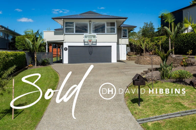 13 Hume Drive, Hillcrest, Auckland - Carousel 1