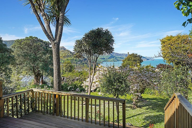 108 Main Road, Lyttelton - Carousel 1