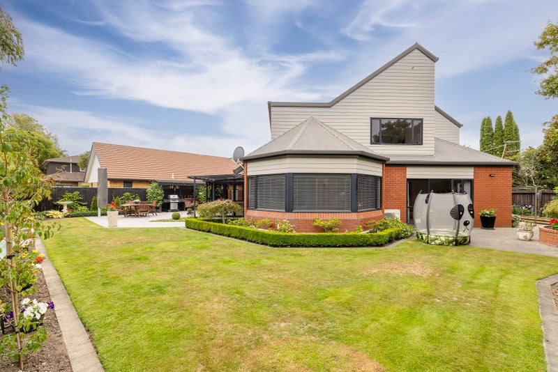 22 Brockhall Lane, Avonhead, Christchurch - Carousel 26