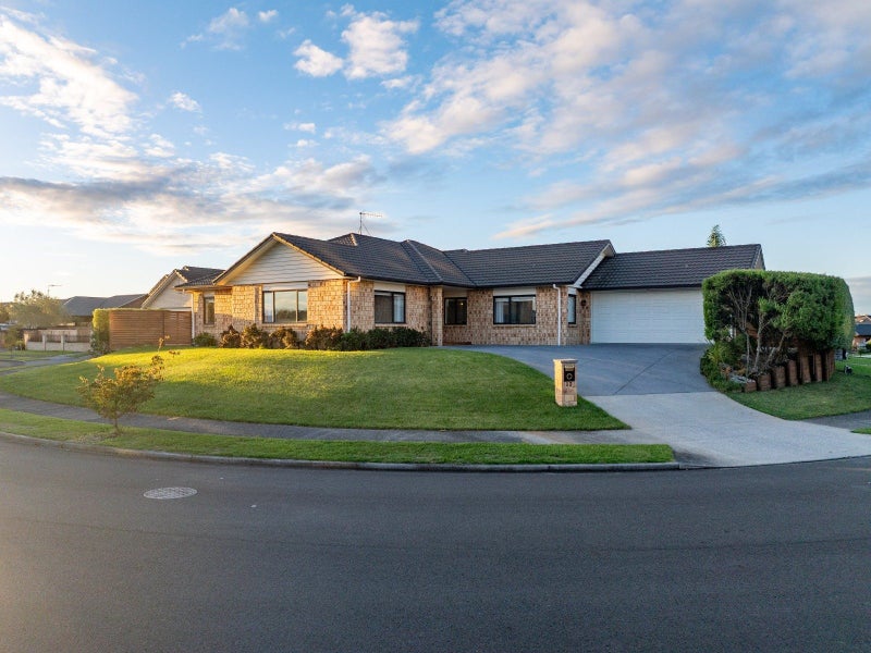 12 Vantage Place, Flagstaff, Hamilton - Carousel 1