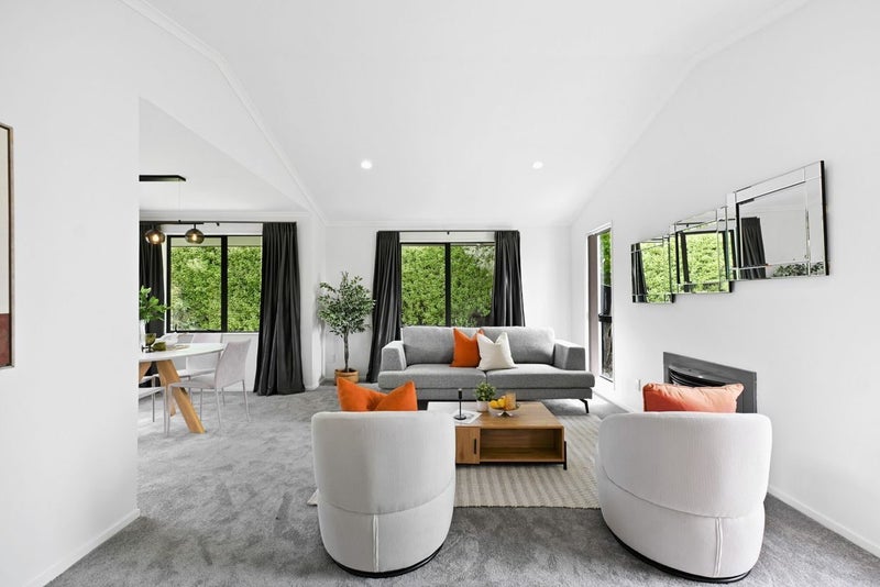 8 Gracefield Place, Huntington, Hamilton - Carousel 2