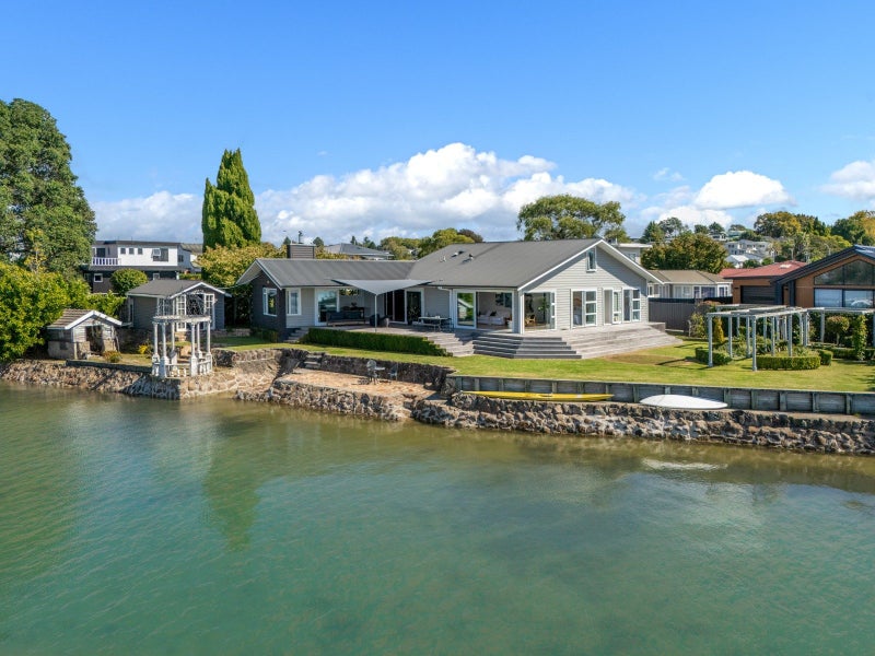 1 Fourteenth Avenue, Tauranga South, Tauranga - Carousel 1