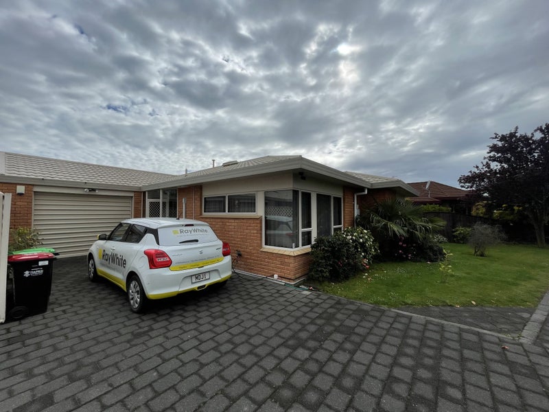 1/18 Knightsbridge Place, KNIGHTSBRIDGE, NAPIER - Carousel 2