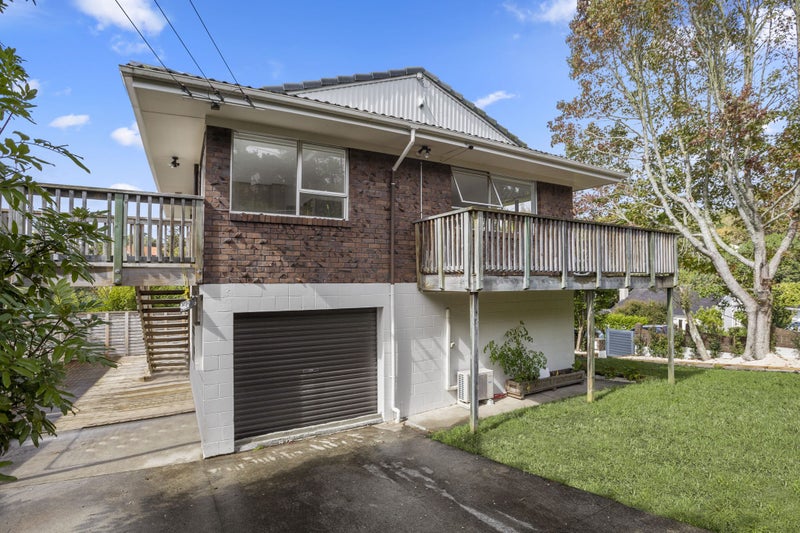 1/12 Shera Road, Remuera, Auckland - Carousel 2