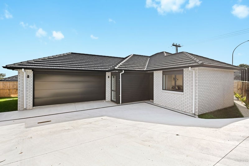 78 Forest Lake Road, Forest Lake, Hamilton - Carousel 1