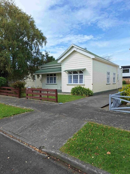 12 Joseph Street, West End, Palmerston North - Carousel 2