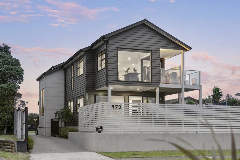 972 Papamoa Beach Road, Papamoa Beach, Papamoa - Carousel 2