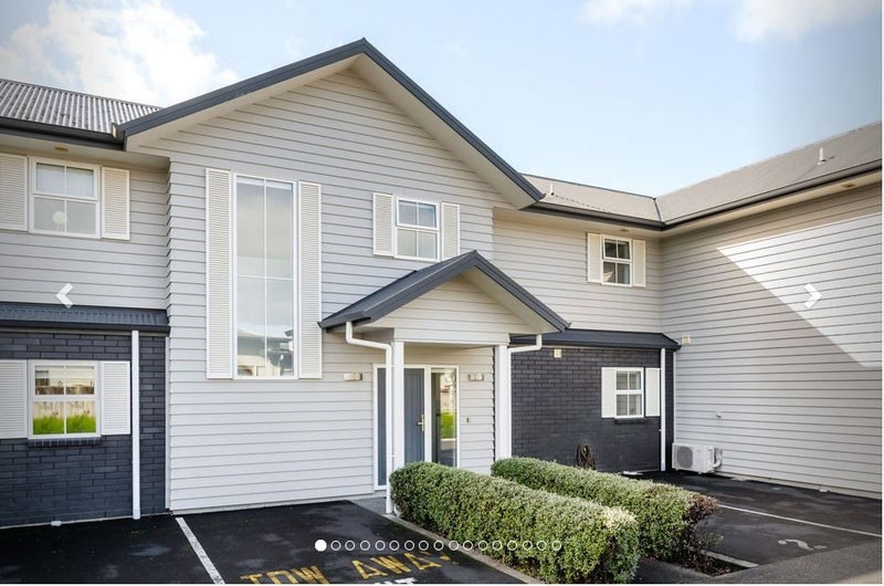 2/79 Carrington Avenue, Silverdale, Hamilton - Carousel 1