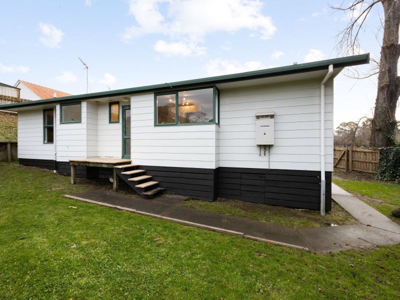 11A Trigg Place, Bader, Hamilton - Carousel 3