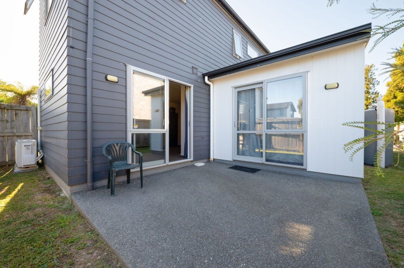 33 Sandleigh Road, Hamilton Lake, Hamilton - Carousel 3