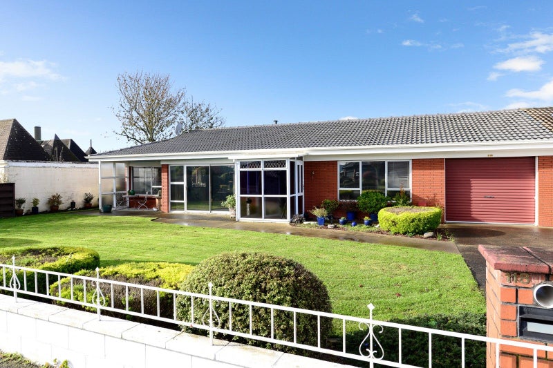 118 Sandwich Road, St Andrews, Hamilton - Carousel 2