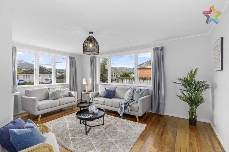 32 Ngata Grove, Trentham, Upper Hutt - Carousel 2