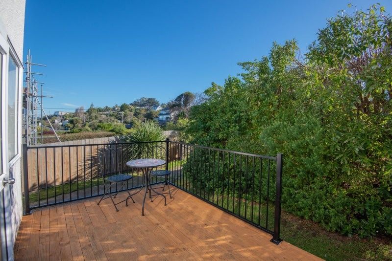 2 Queen Street, Brighton, Dunedin - Carousel 25