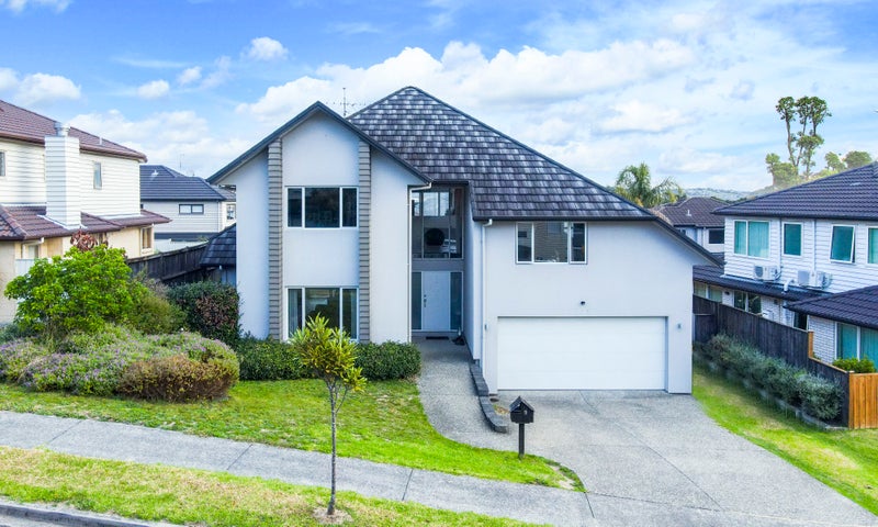 9 Muirlea Drive, Flat Bush, Auckland - Carousel 1