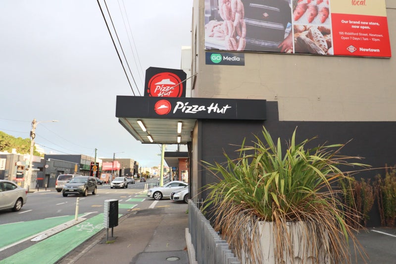 10/3 King Street, Mount Cook, Wellington - Carousel 13