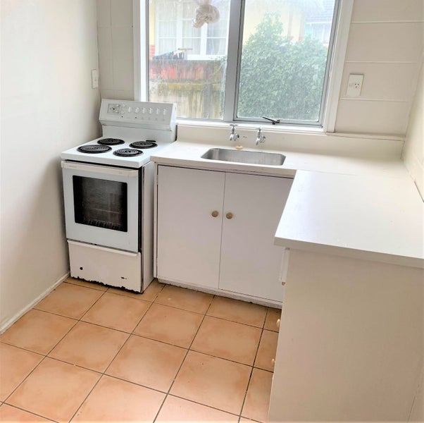 5/9 Totara Street, Trentham, Upper Hutt - Carousel 2