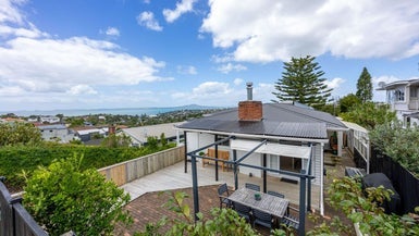 96 SUNRISE AVE, Mairangi Bay, Auckland - Carousel 1