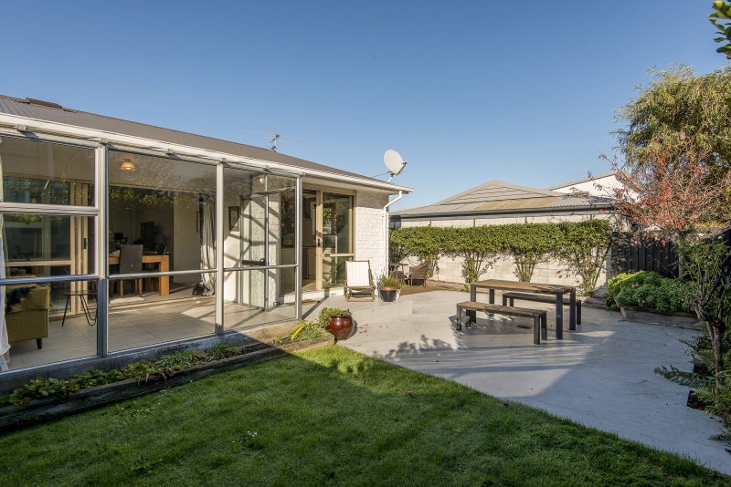 23B Tomes Road, St Albans, Christchurch - Carousel 1