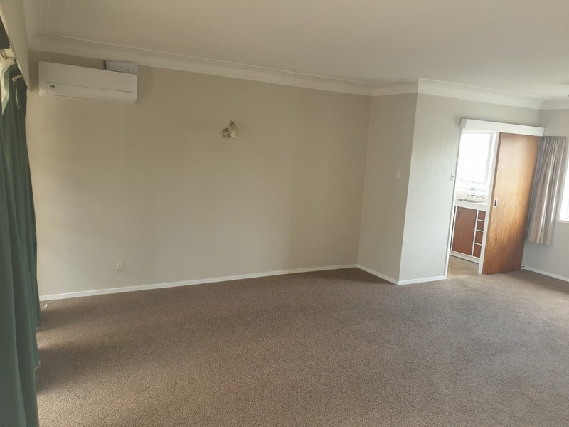 3/62 Moana Avenue, Onehunga, Auckland - Carousel 2