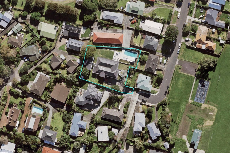 1 Boyd Avenue, Royal Oak, Auckland - Carousel 35