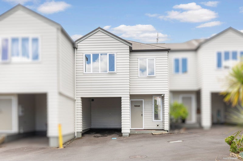 9/30 John Jennings Drive, Oteha, Auckland - Carousel 1