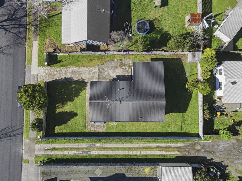 13 Solomon Street, Brookfield, Tauranga - Carousel 16