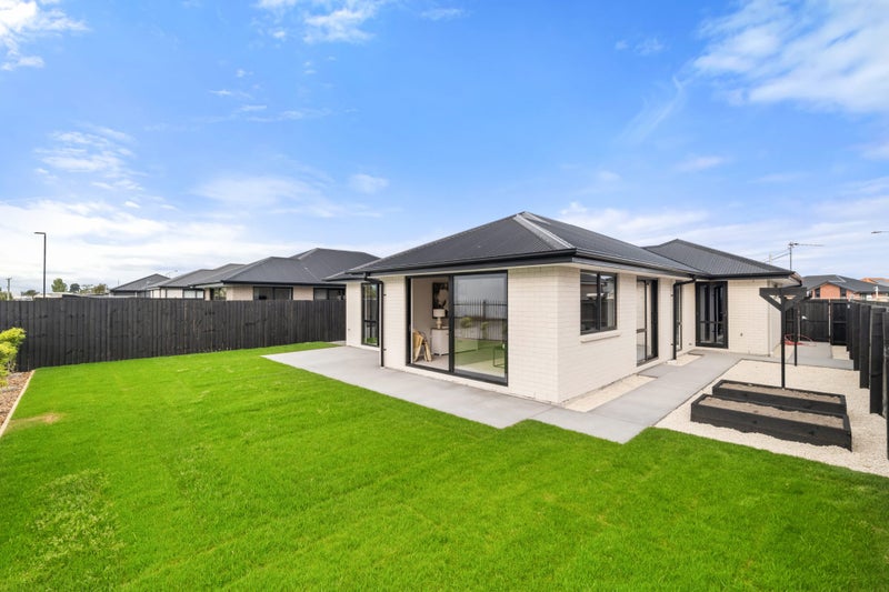 29 Poipoi Place, Aranui, Christchurch - Carousel 2