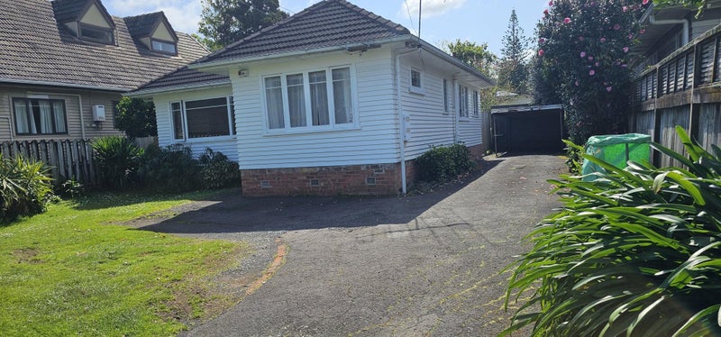 84 Abbotts Way, Remuera, Auckland - Carousel 1