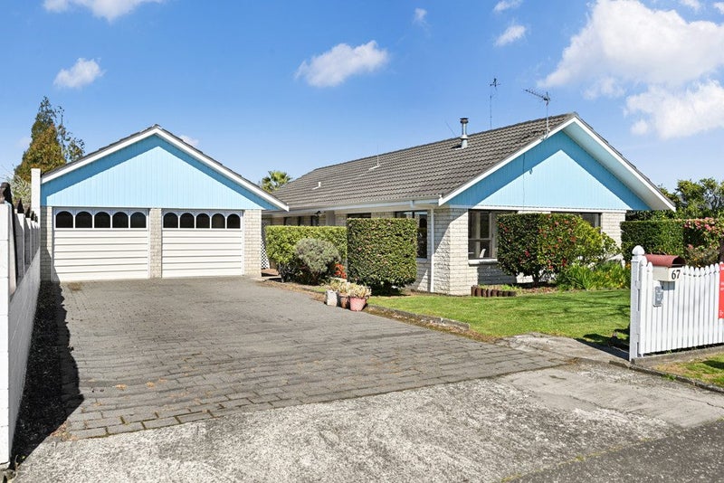 67 Pohutukawa Drive, Pukete, Hamilton - Carousel 1