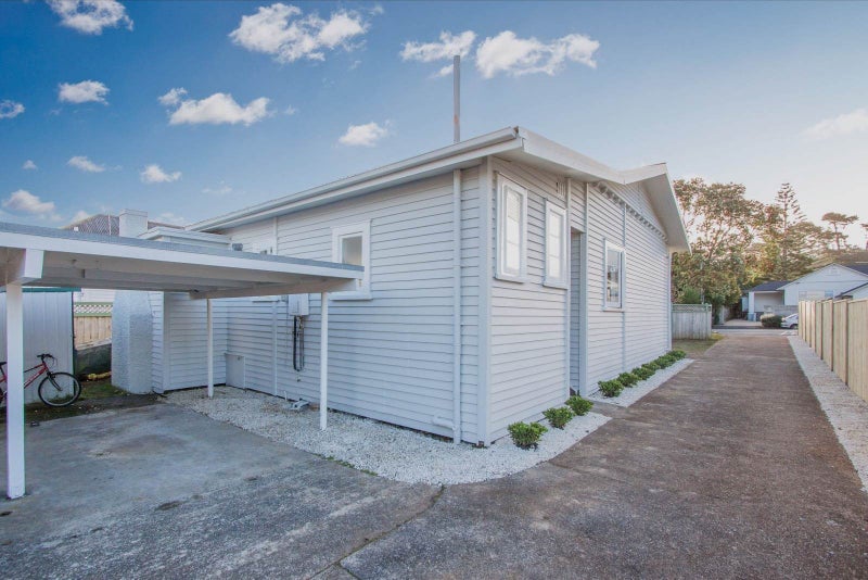 1/81 Campbell Road, One Tree Hill, Auckland - Carousel 2