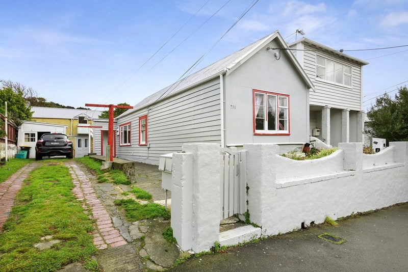236 Adelaide Road, Newtown, Wellington - Carousel 1
