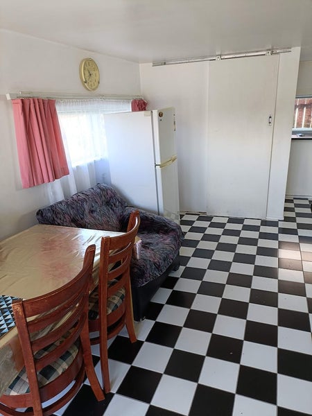 1608 Dominion Extension, MOUNT ROSKILL, AUCKLAND - Carousel 2