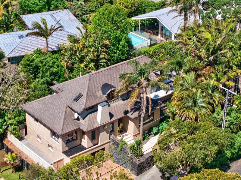 15 Walford Road, Point Chevalier, Auckland - Carousel 1