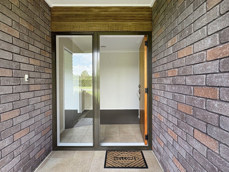 19 Kirriemuir Close, Tamahere, Hamilton - Carousel 2