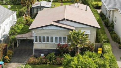 25 Cambourne Road, Sandringham, Auckland - Carousel 1