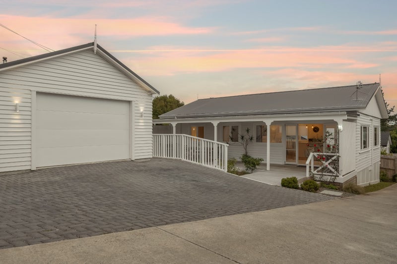 5 East Avenue, Manly, Whangaparaoa - Carousel 1