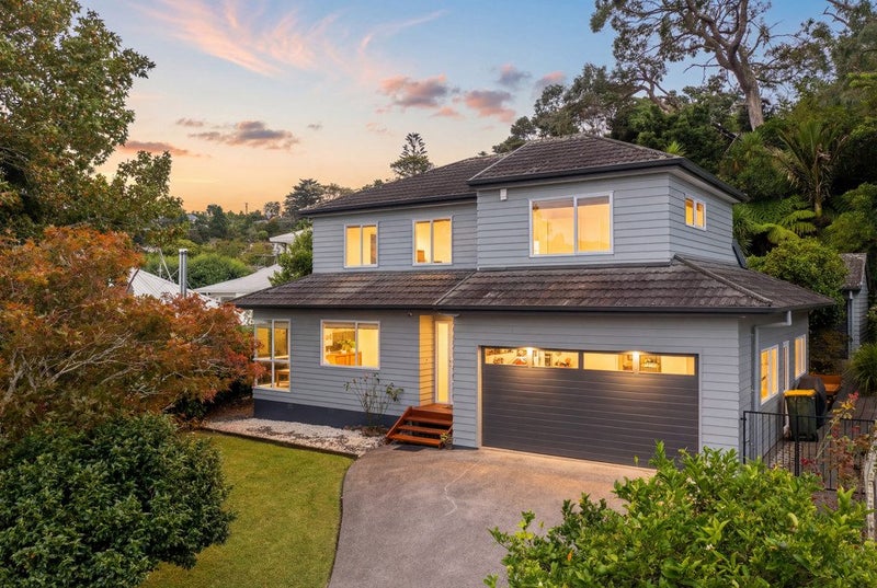 108 Stapleford Crescent, Browns Bay, Auckland - Carousel 2