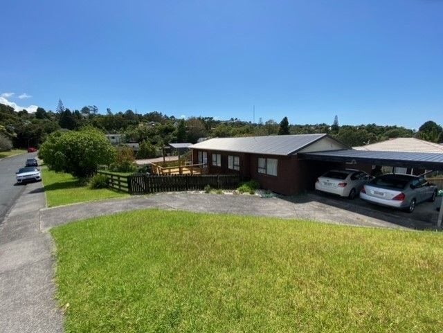 16 Fitzwilliam Drive, Torbay, Auckland - Carousel 14