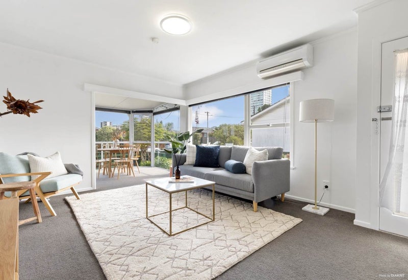 1/30 Byron Avenue, Takapuna, Auckland - Carousel 2
