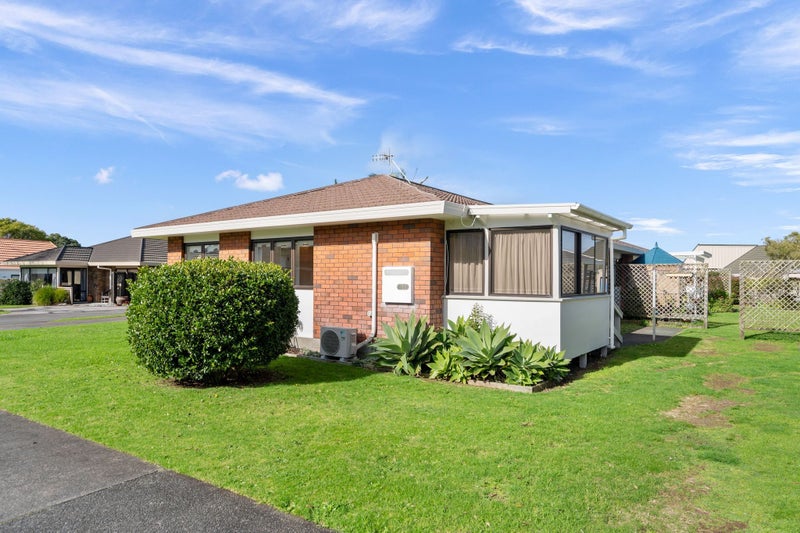 2/1 Pompallier Estate DR, MAUNU, WHANGAREI - Carousel 1