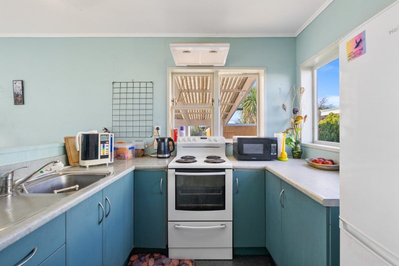 12B Vincent Drive, Levin, Levin - Carousel 2